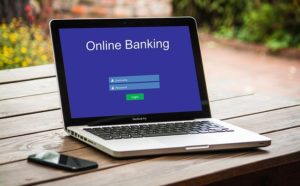 quelles sont les banques sur internet sans revenu minimum exigé